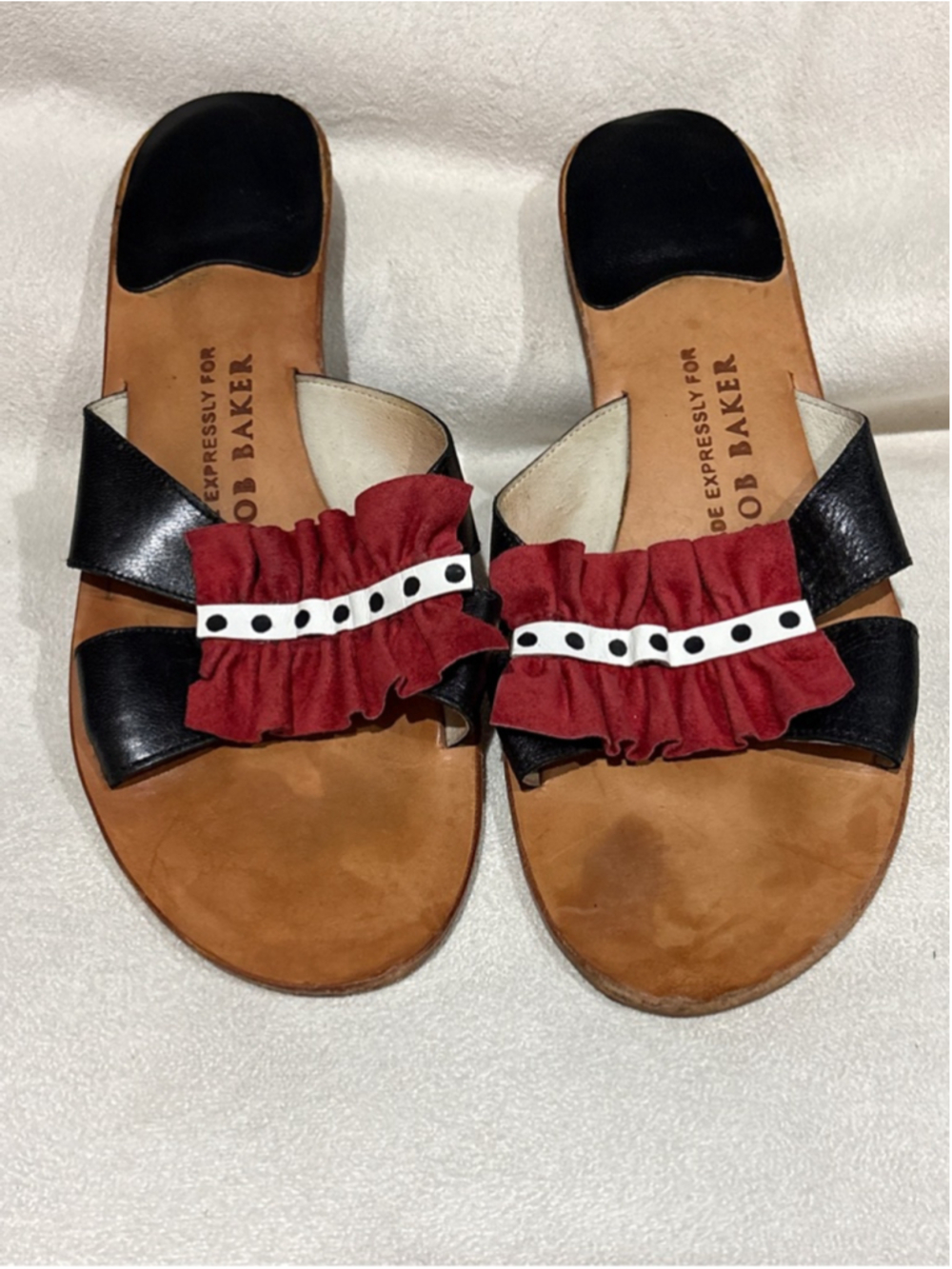 Women's Bob Baker Black & Red Ruffle Sandals Size 7